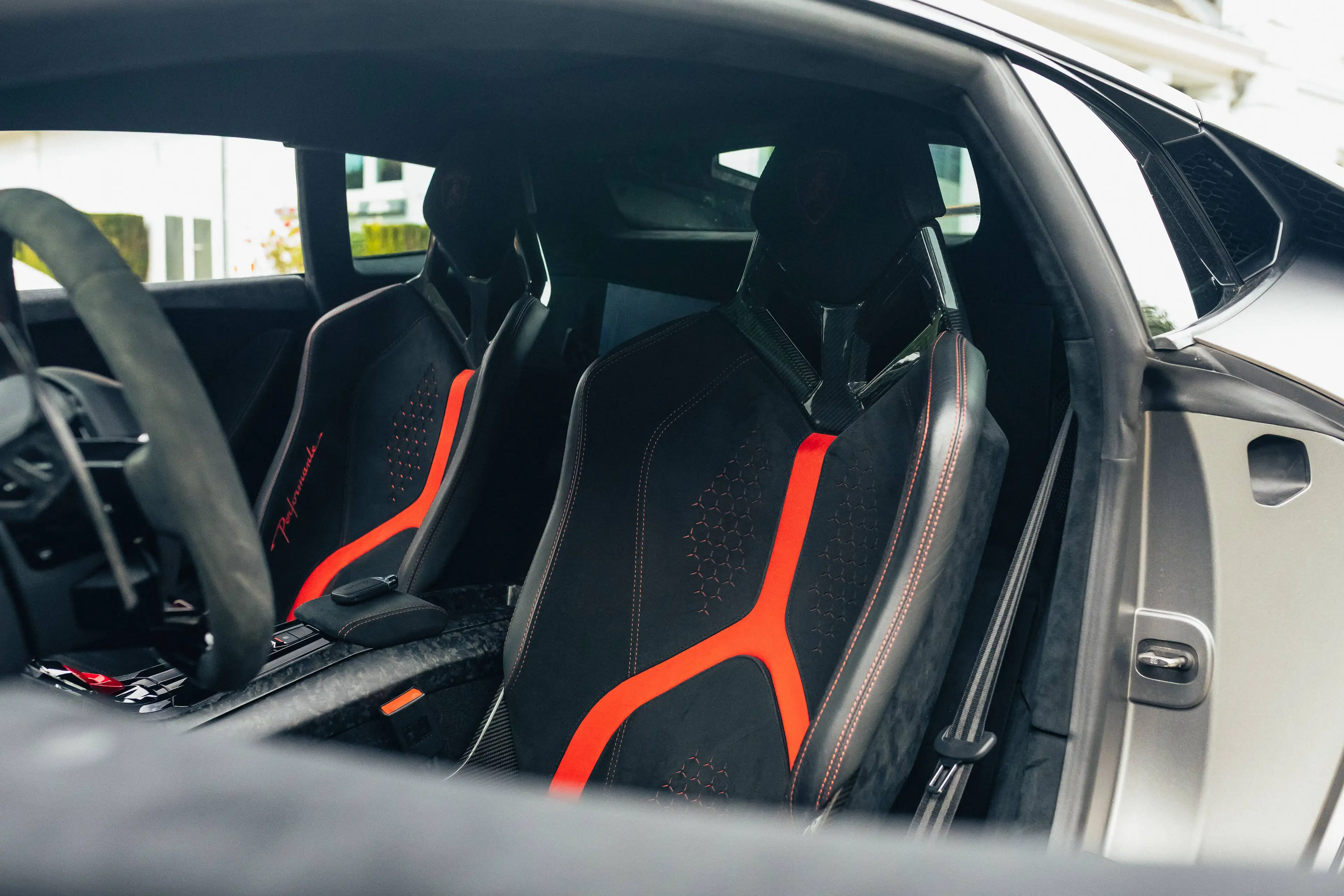 Lamborghini Huracán Performante /Grigio Titans/ Lift system/ Forged Carbon/ Camera — photo 12