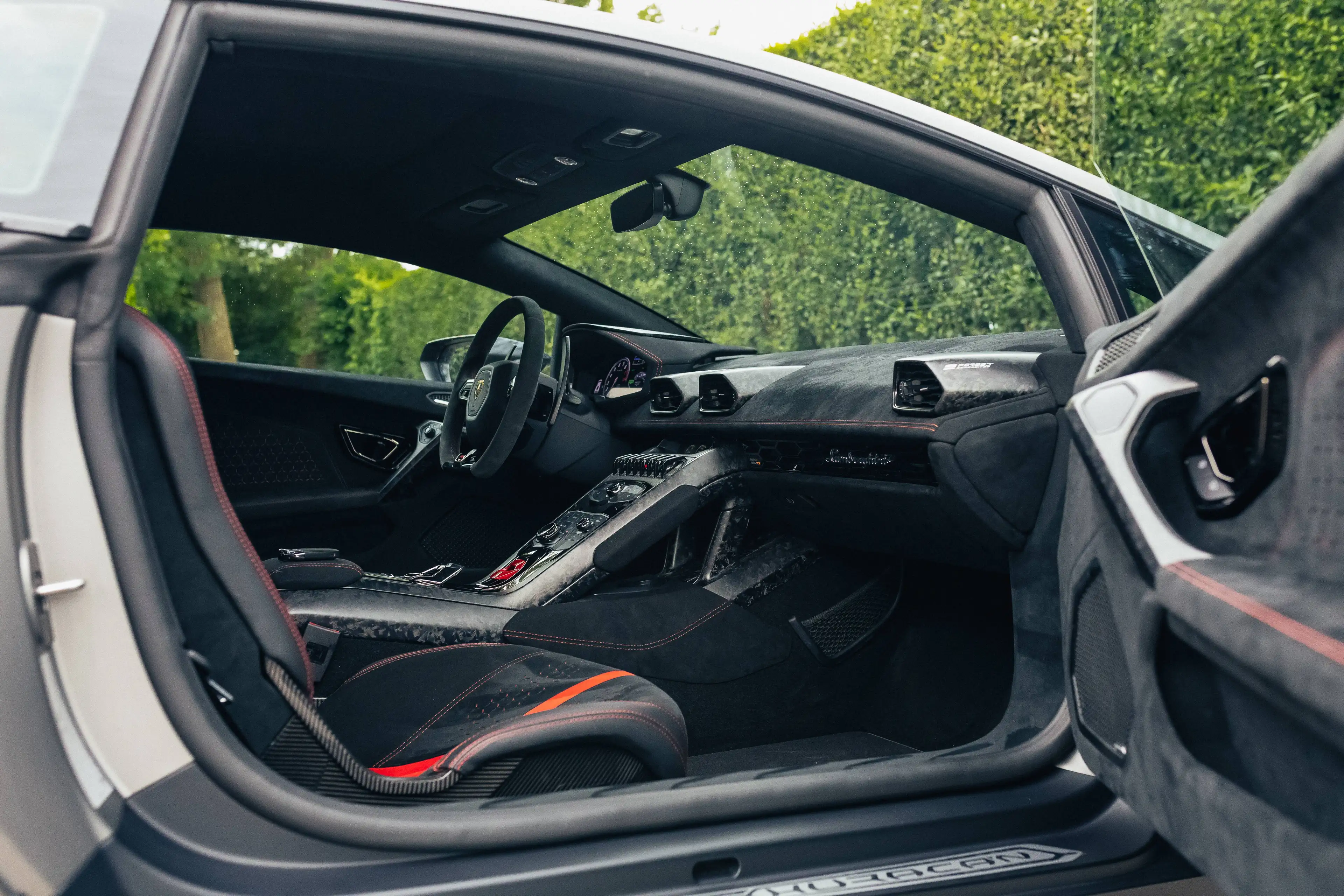 Lamborghini Huracán Performante /Grigio Titans/ Lift system/ Forged Carbon/ Camera — photo 15