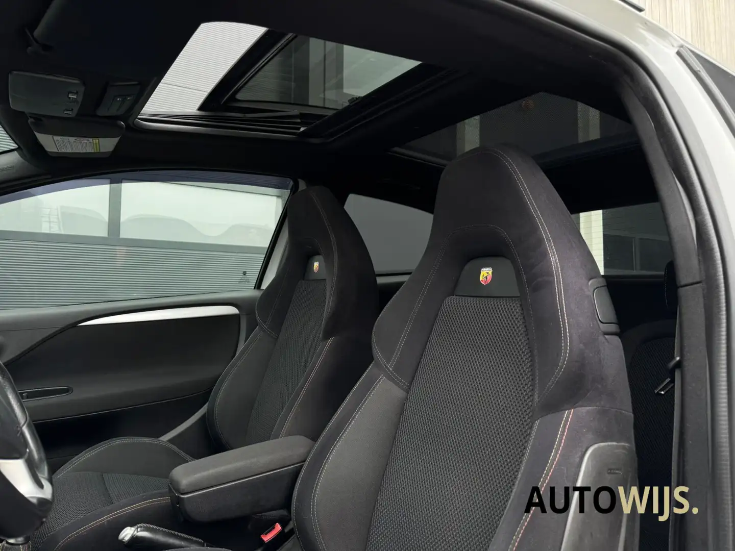 Fiat Punto Evo 1.4 Abarth Supersport|PANO|Kuipstoel|Clima|NETJES! Grijs - 2