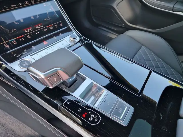 Audi A8 60 TFSI e quattro * S-LINE * 22" RÄDER Ansicht 35