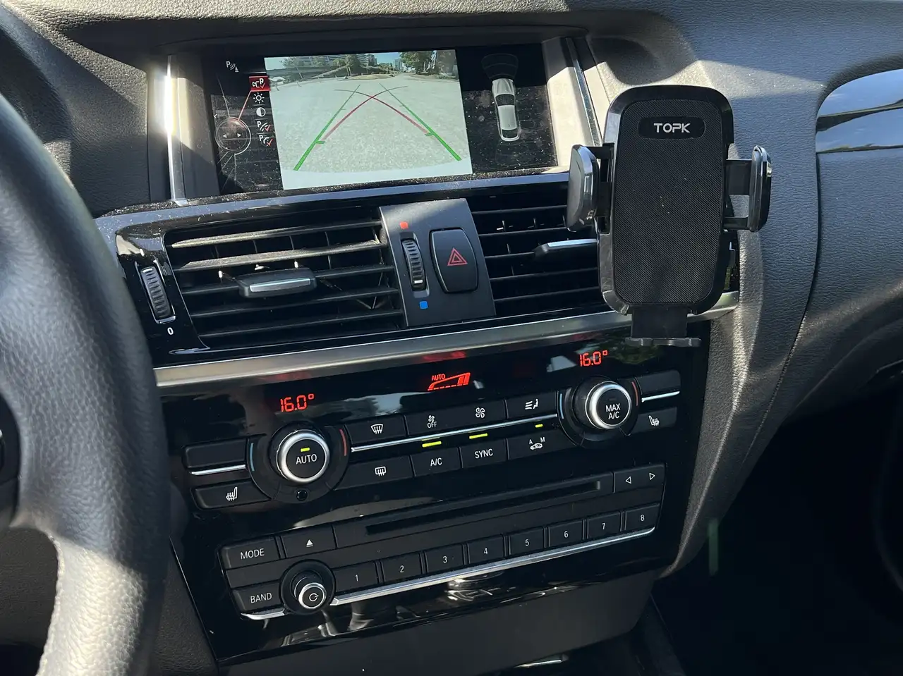 BMW X4 photo BMW X4