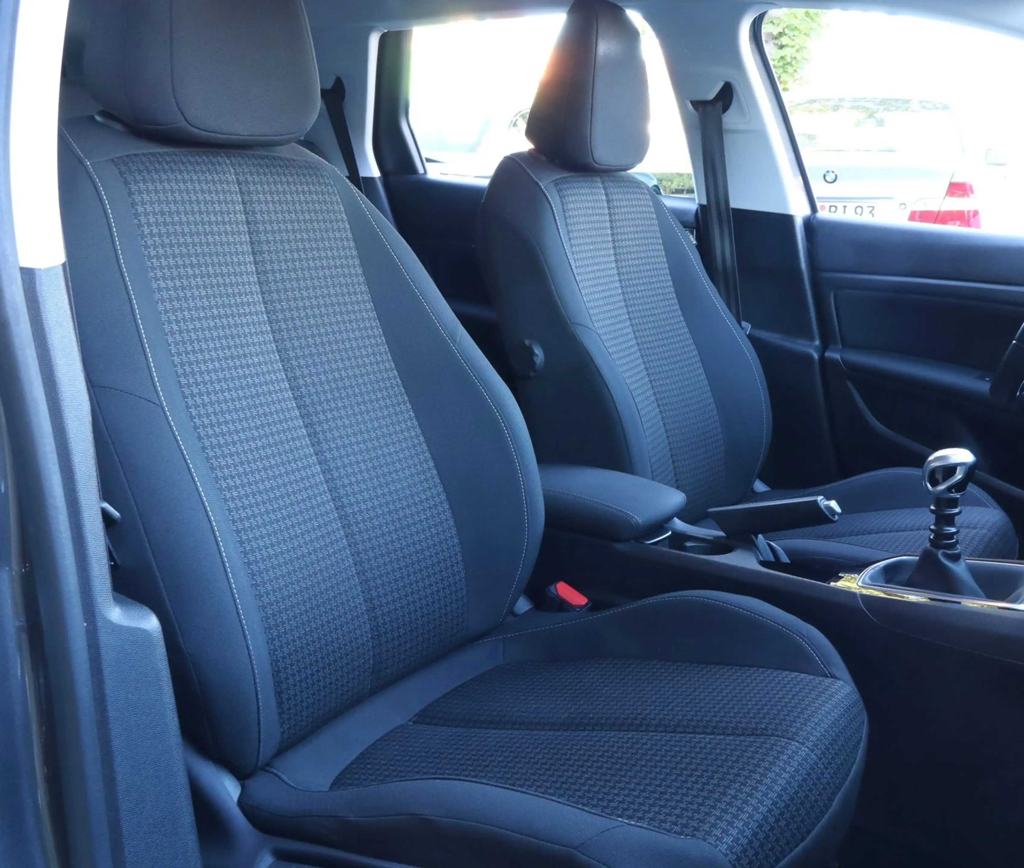 Peugeot 308 SW 1.2 PureTech 130 Active ! Navi+Sitzhzg. ! — photo 9