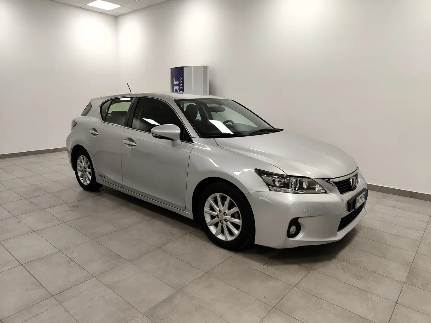 Lexus CT 200h Executive auto Cruise Bluetooth Cerchi Lega Plateado - 2