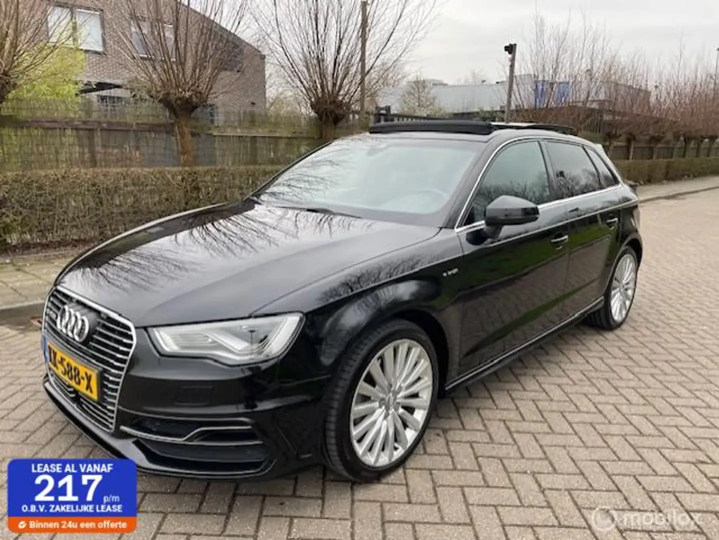 Audi A3 Sportback 1.4 e-tron PHEV Ambition S-line, Pano Zwart - 1