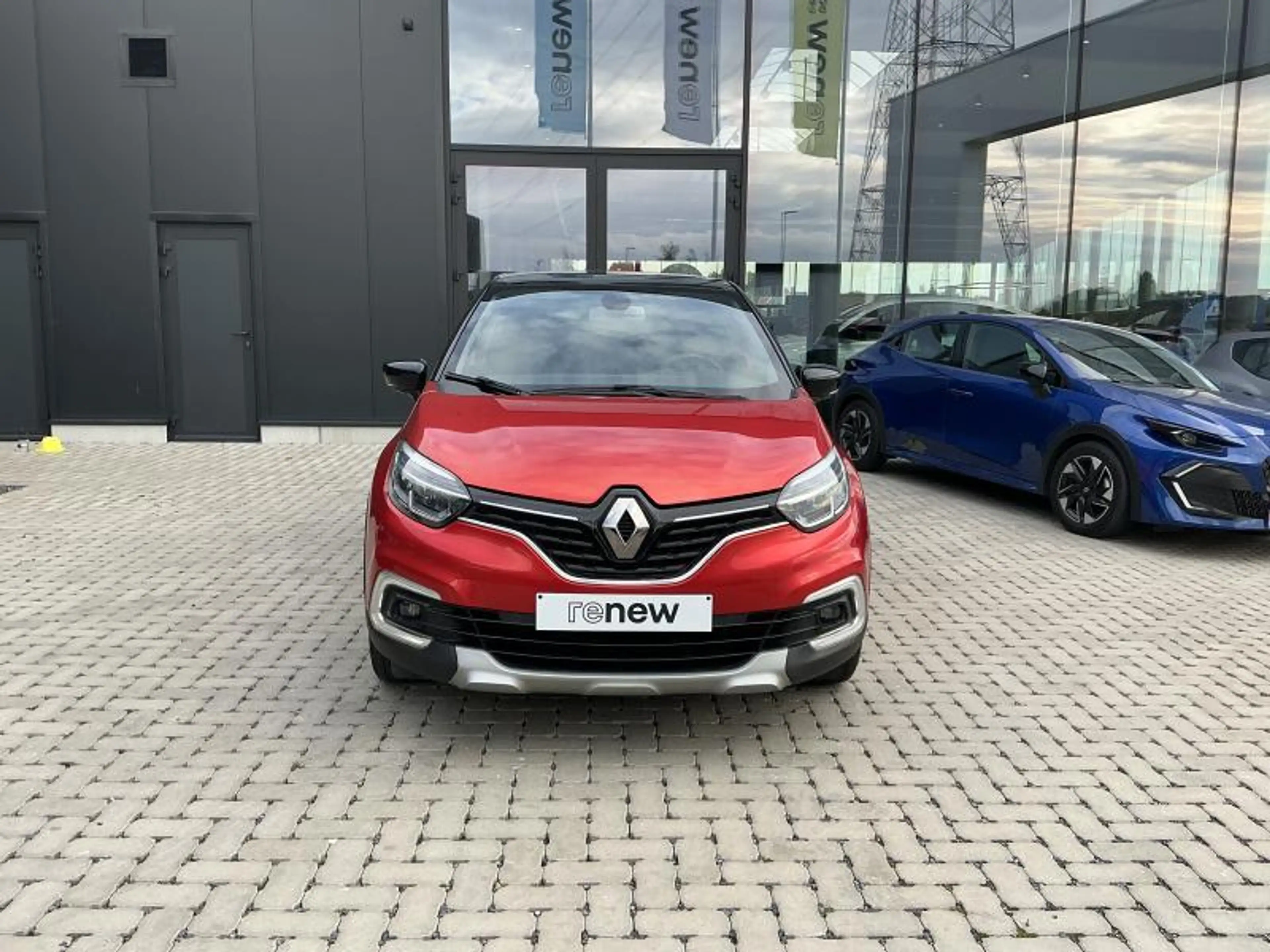 Renault Captur INTENS ENERGY 120 EDC — photo 2