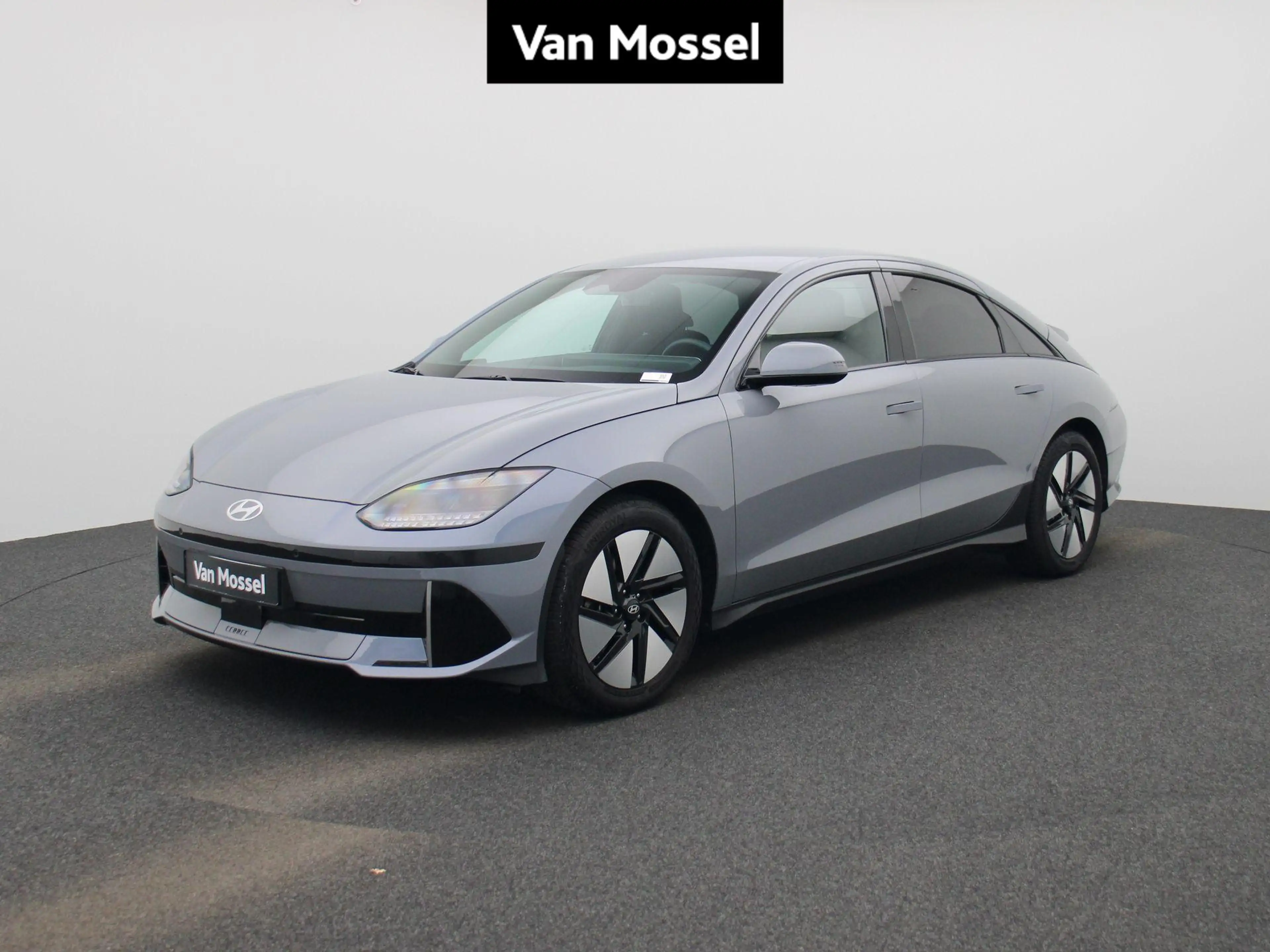 Hyundai IONIQ 6 53 kWh Core Plus SOH 97.7% | NAVI | LED | CARPLAY