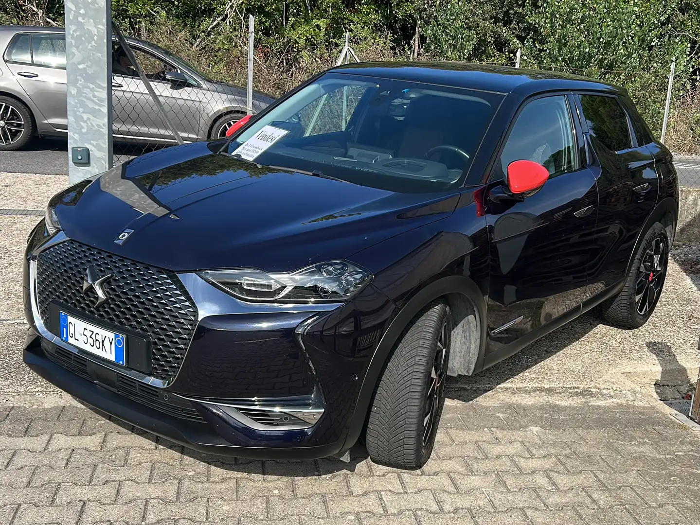 DS Automobiles DS 3 Crossback Ines de la Fressange 130cv auto Blu/Azzurro - 2