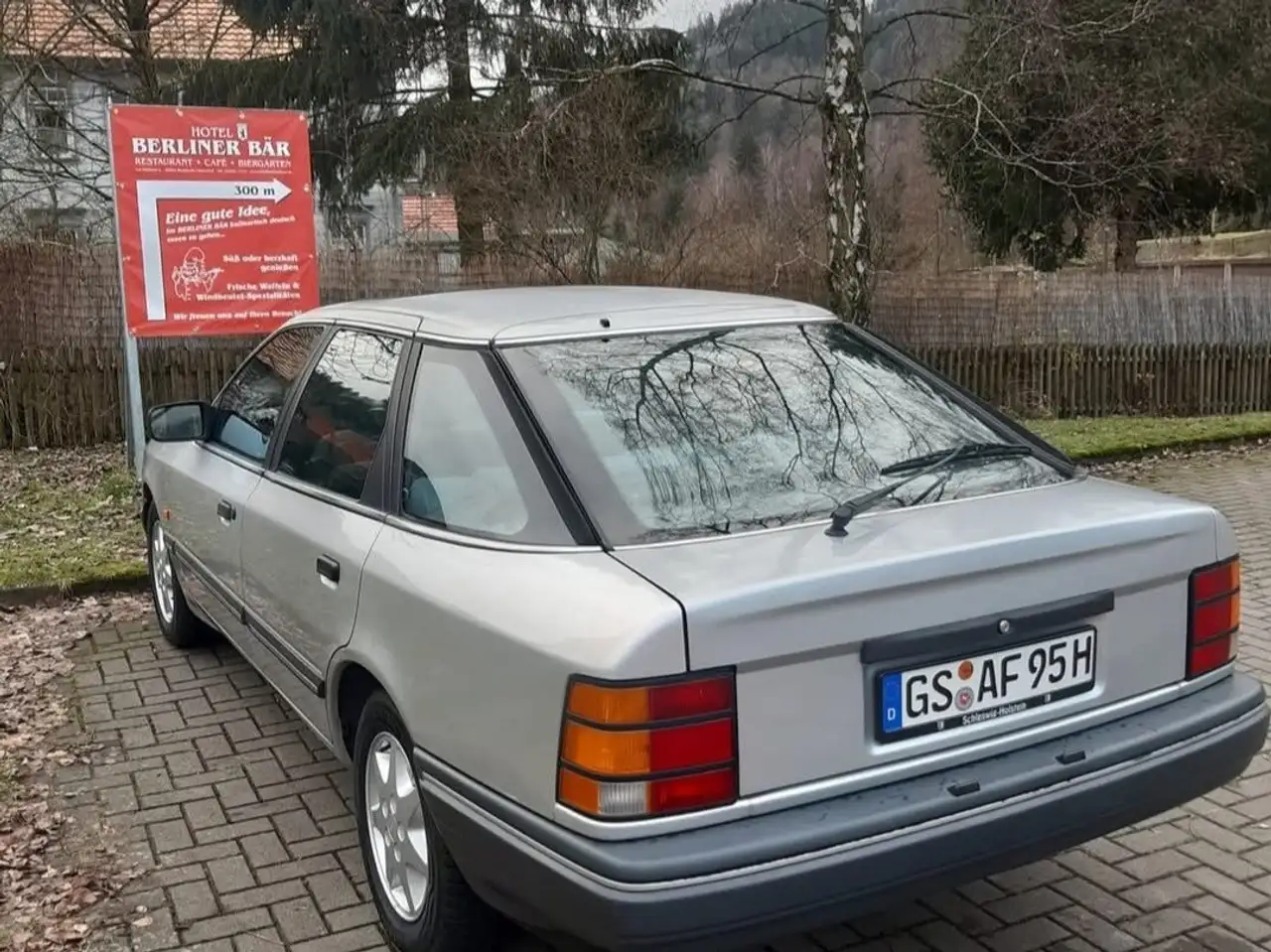Ford Scorpio