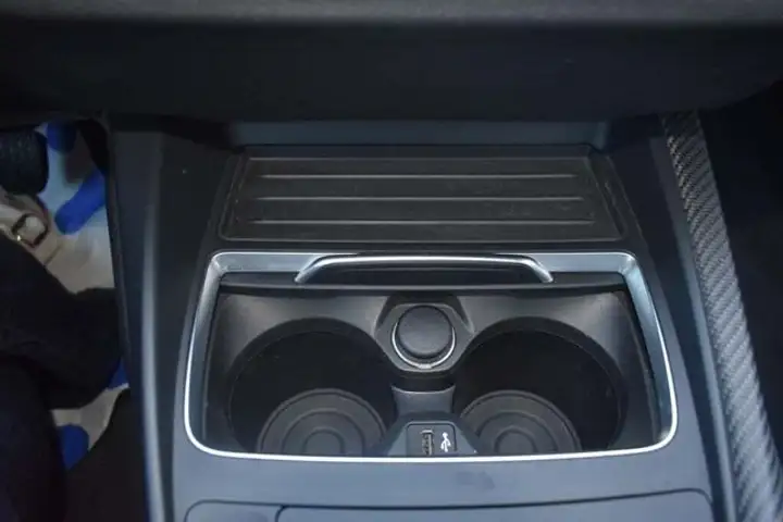 BMW M2 2017, foto 18
