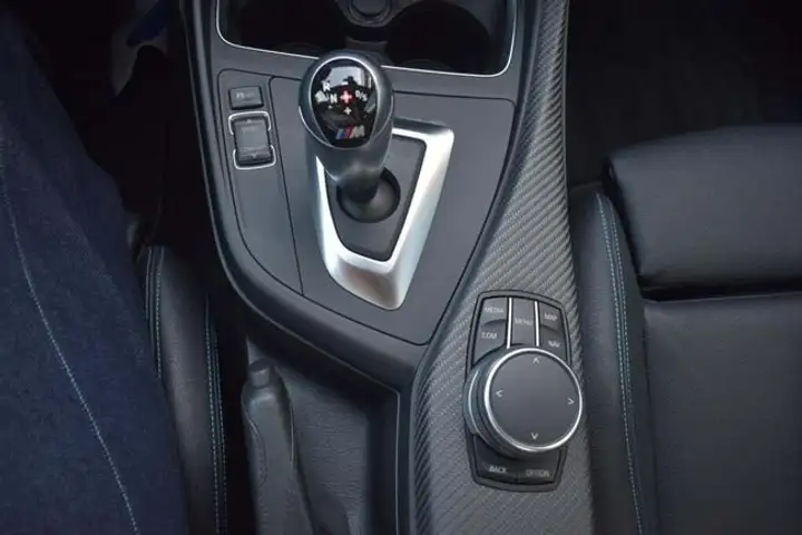 BMW M2 2017, foto 19