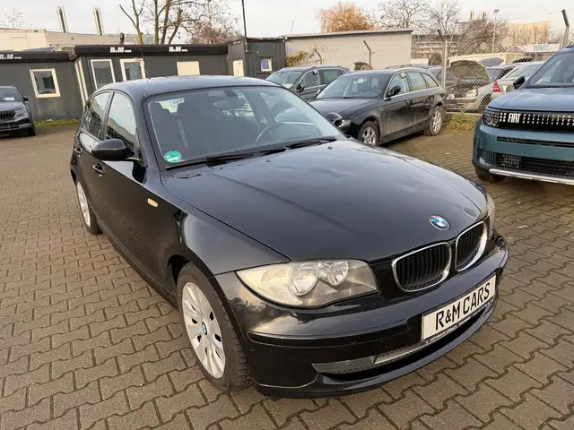 BMW 118 i/5 Türig/Klimaaut/Sitzh/PDC