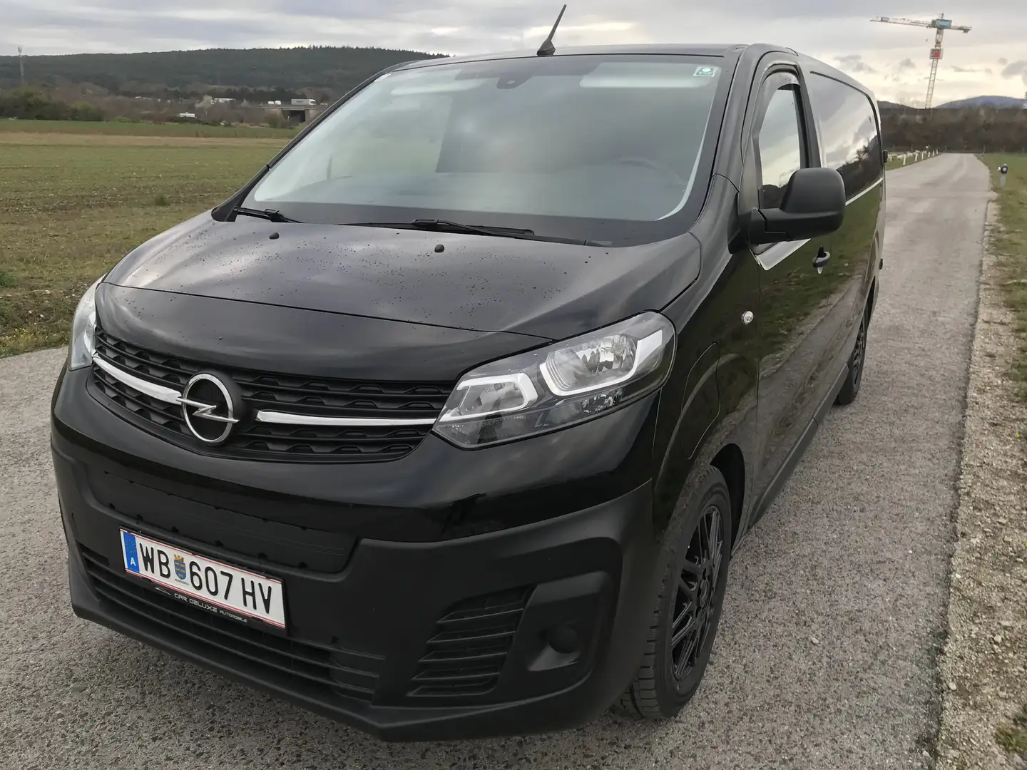 Opel Vivaro-e 75kWh XL mit Opel Garantie bis 10/2026 Schwarz - 1