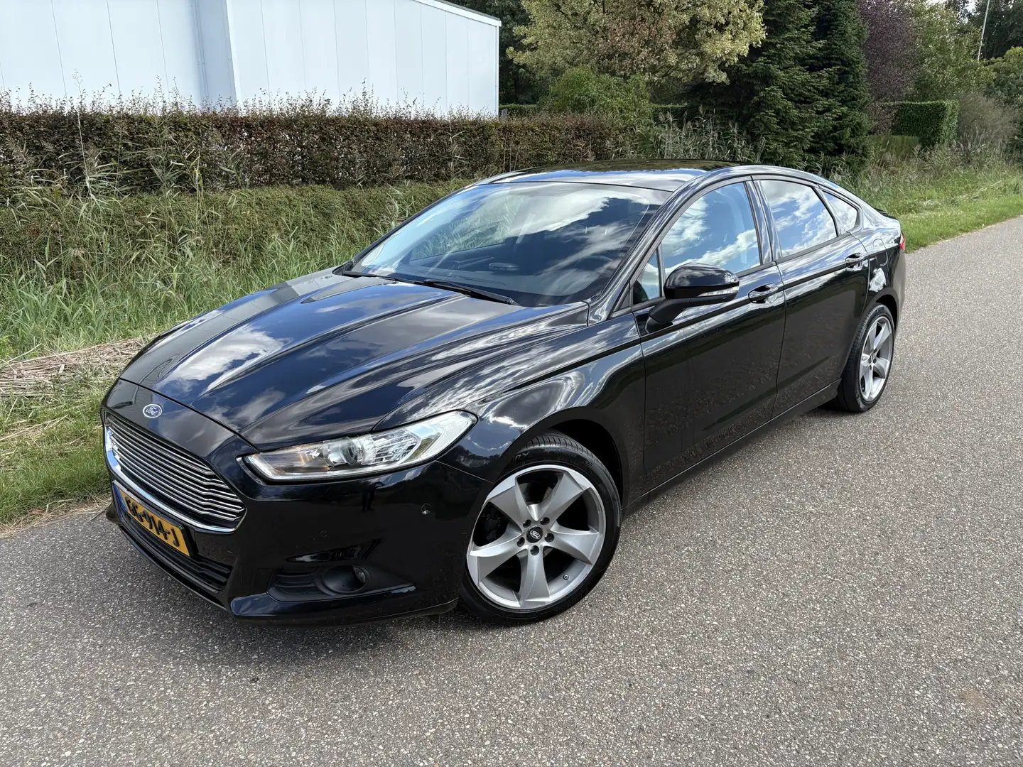 Ford Mondeo 1.5 Trend / NAVI / AIRCO ECC / CRUISE / 107dkm! NA Noir - 2