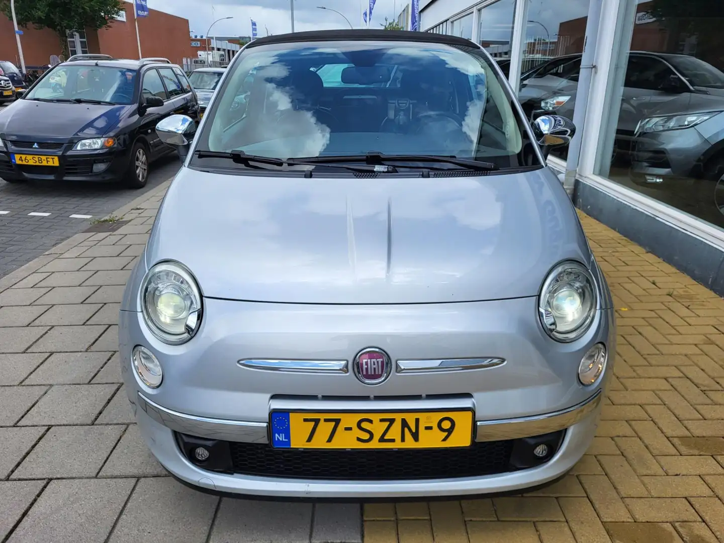 Fiat 500C 0.9 TwinAir Lounge / Cabrio / Airco / Elektrische Grijs - 2