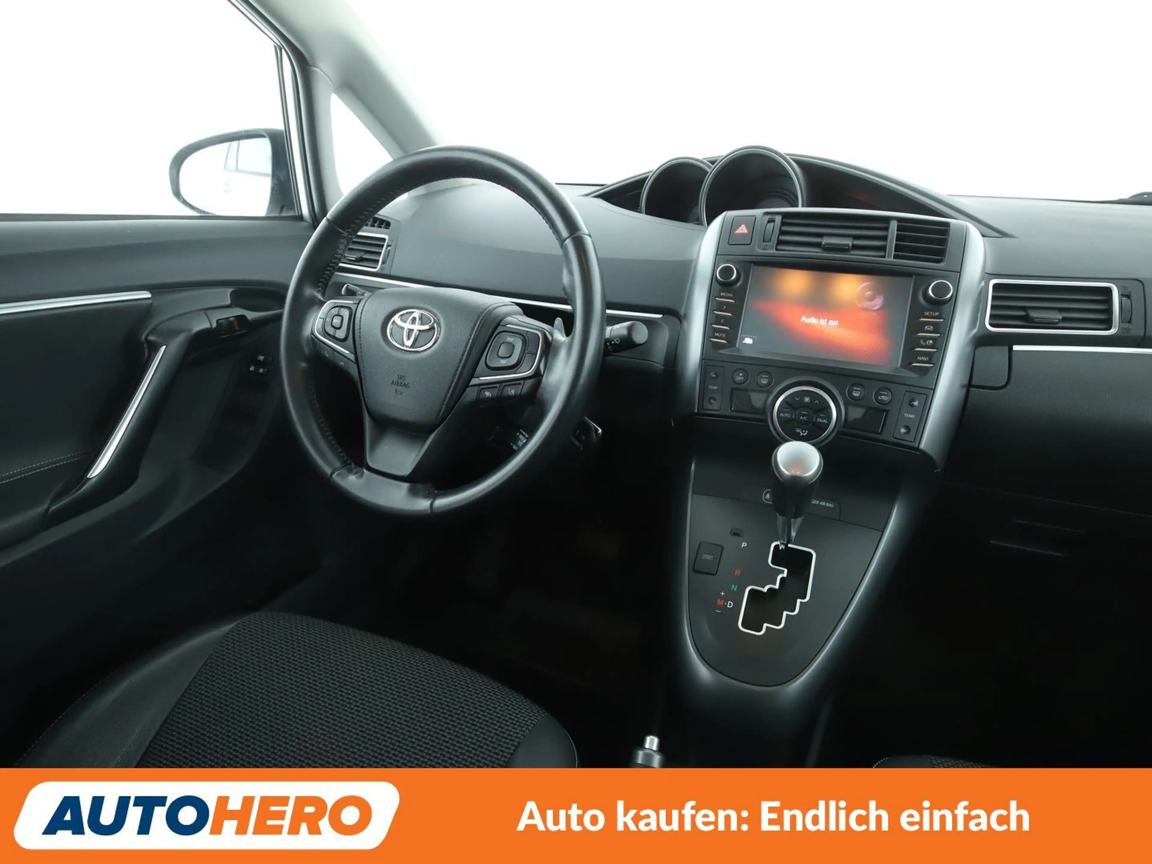 Toyota Verso 1.8 Comfort Aut*NAVI*TEMPO*CAM*SHZ*AHK* — photo 13