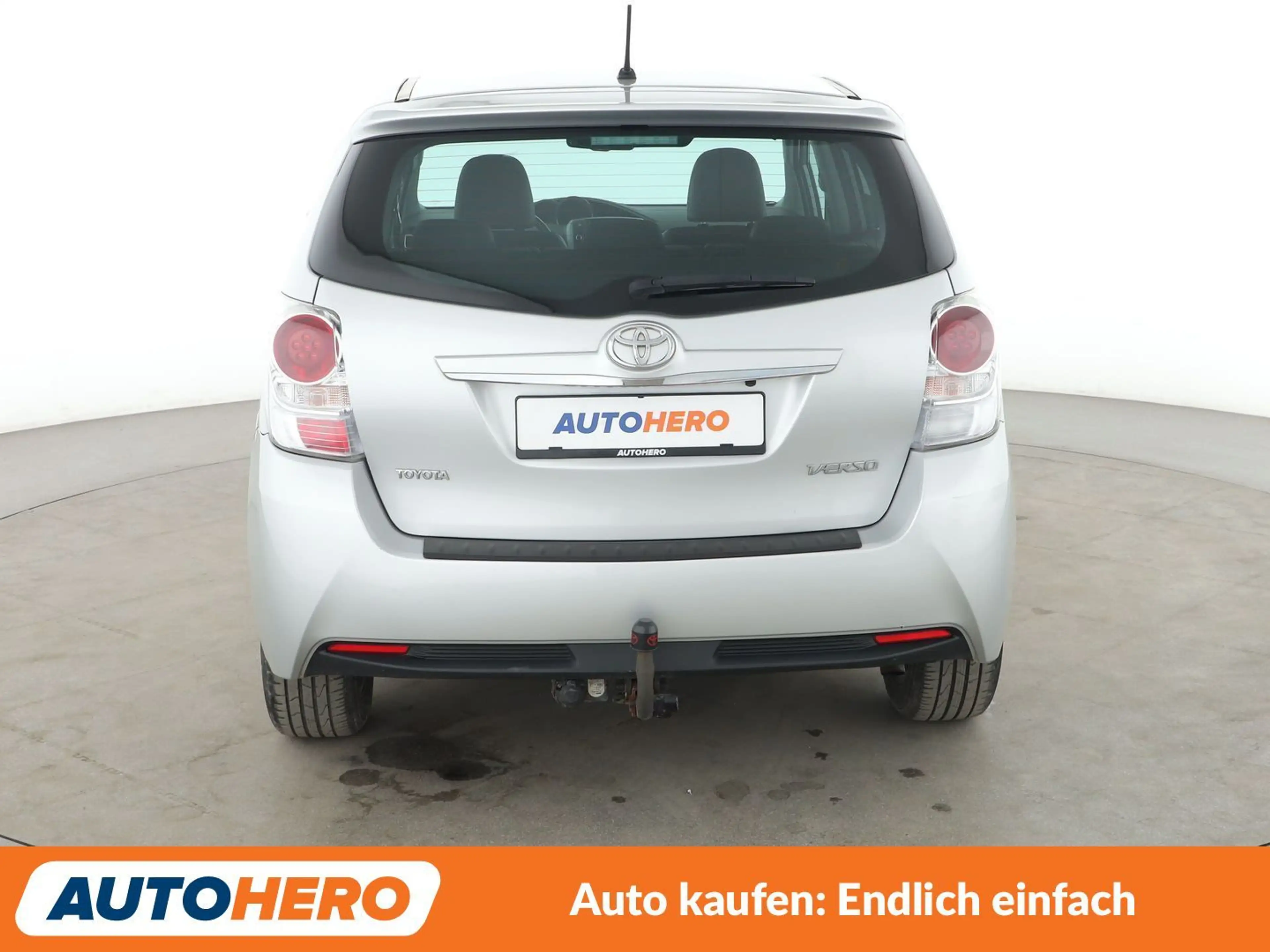 Toyota Verso 1.8 Comfort Aut*NAVI*TEMPO*CAM*SHZ*AHK* — photo 5