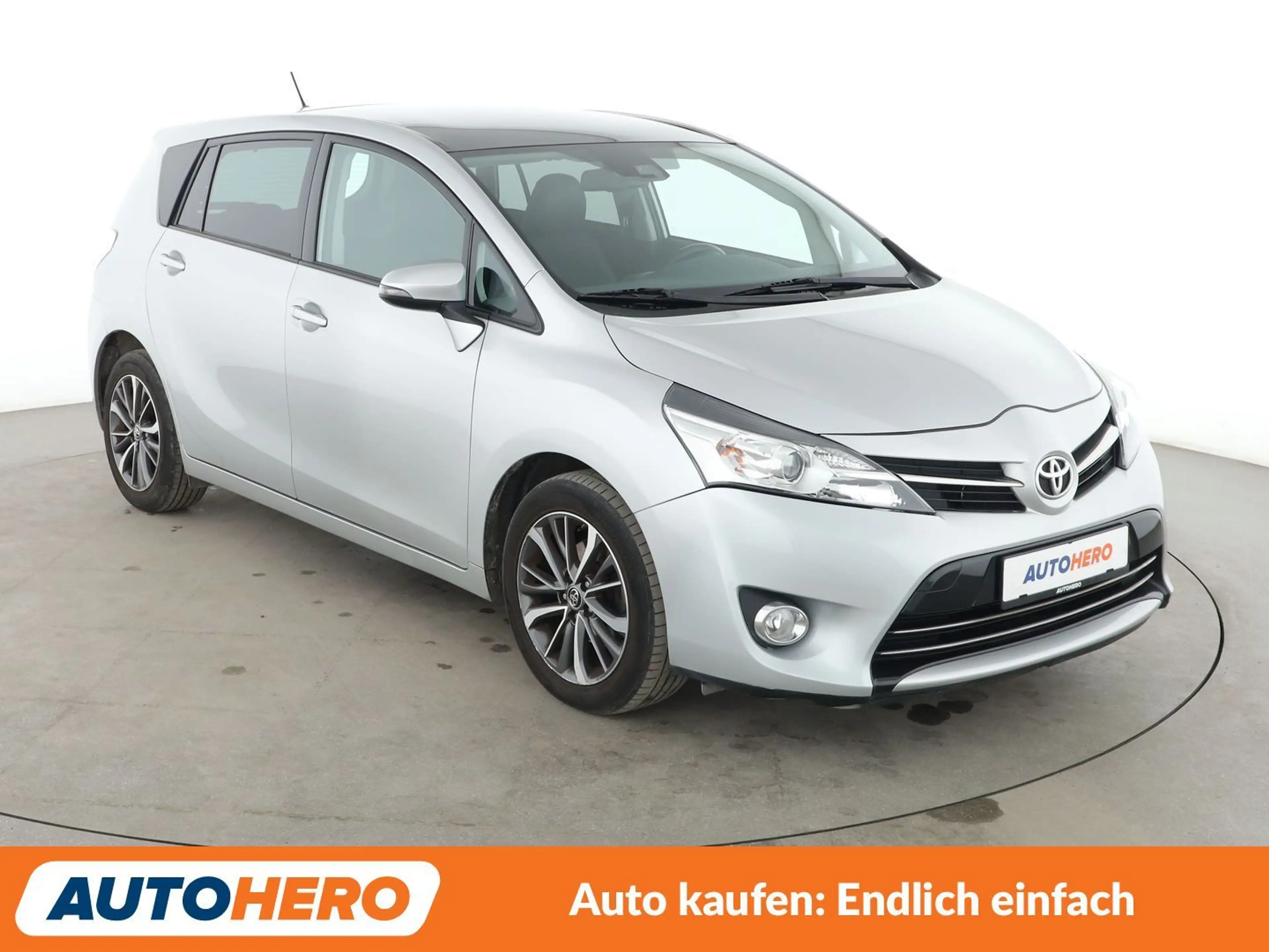 Toyota Verso 1.8 Comfort Aut*NAVI*TEMPO*CAM*SHZ*AHK* — photo 8
