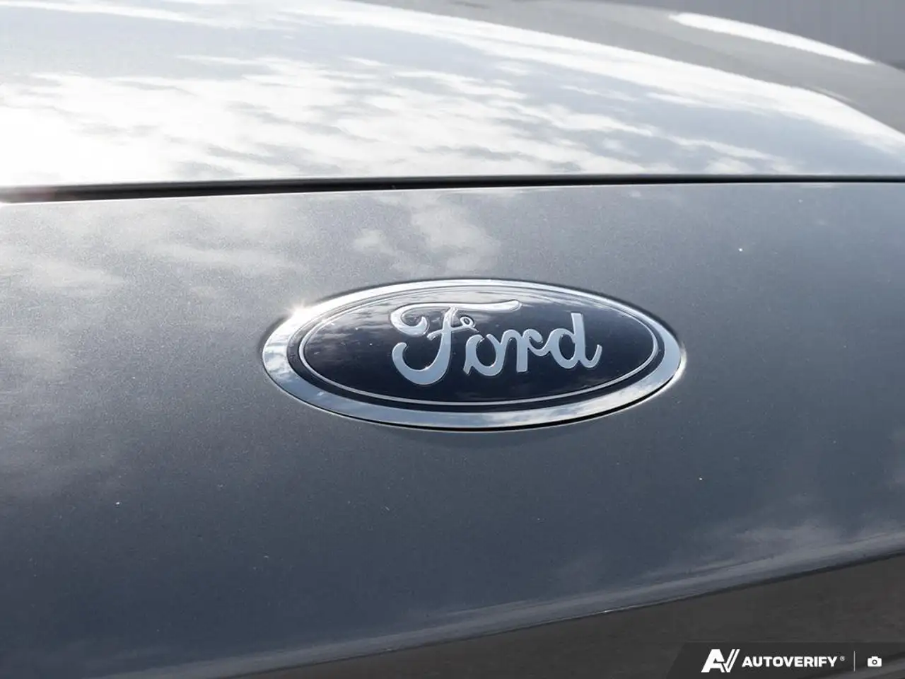 Ford Escape снимка Ford Escape