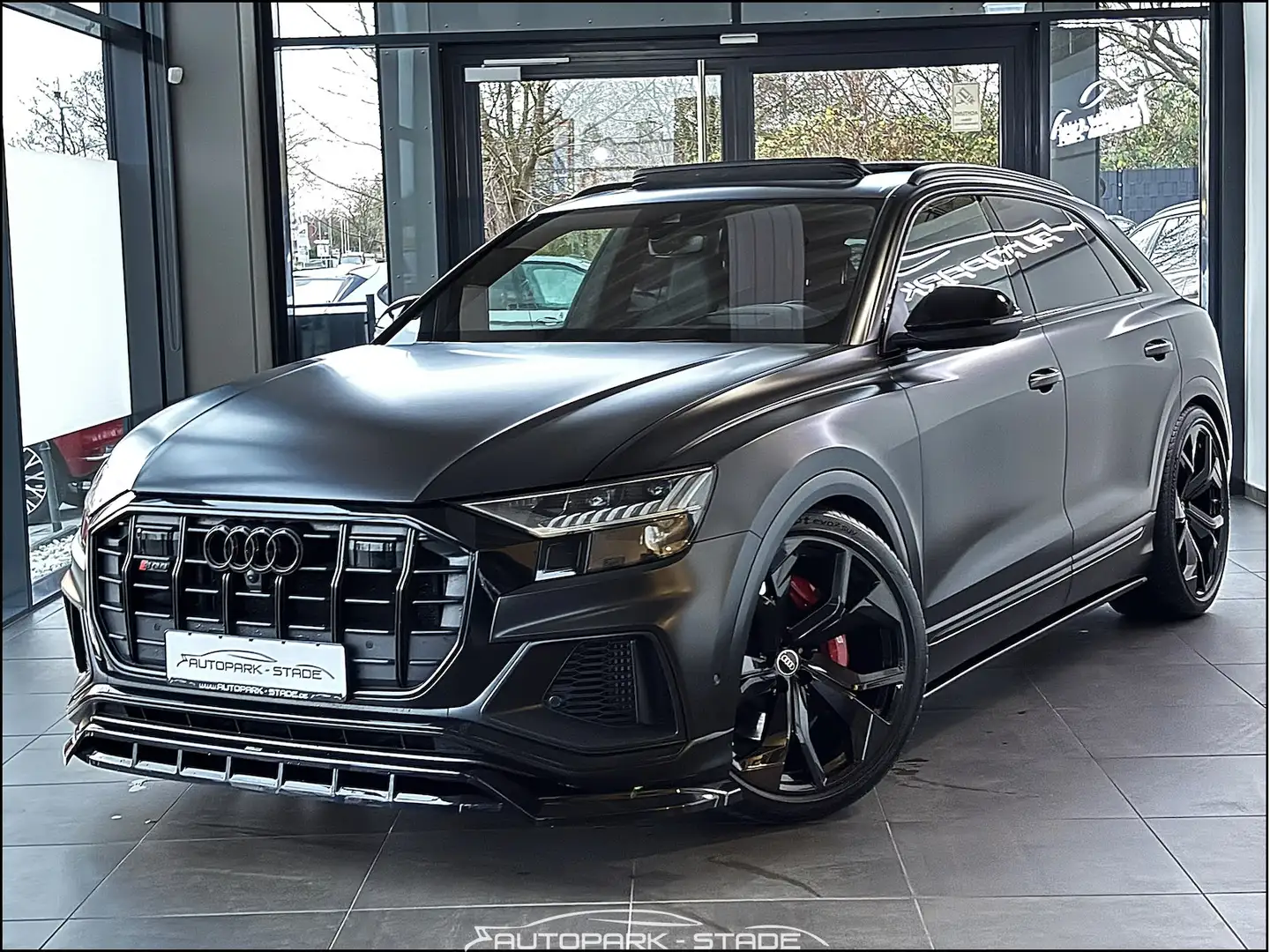Audi SQ8 4.0 TDI quattro absolut VOLL Massage matt Noir - 2