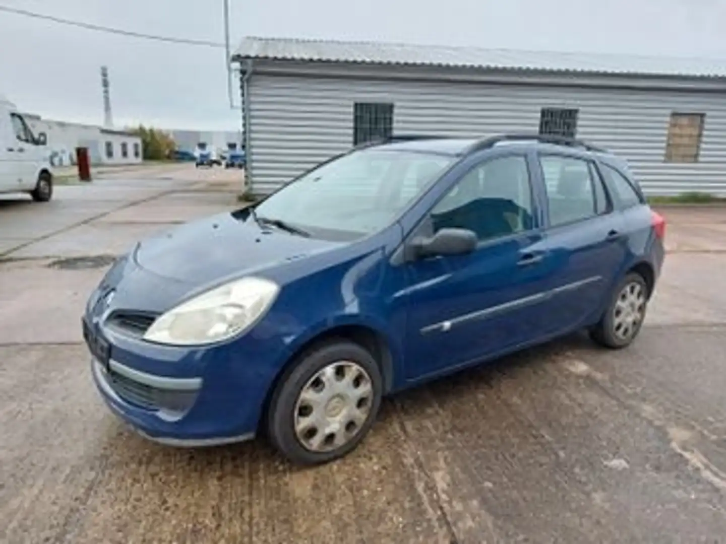 Renault Clio Authentique - 2