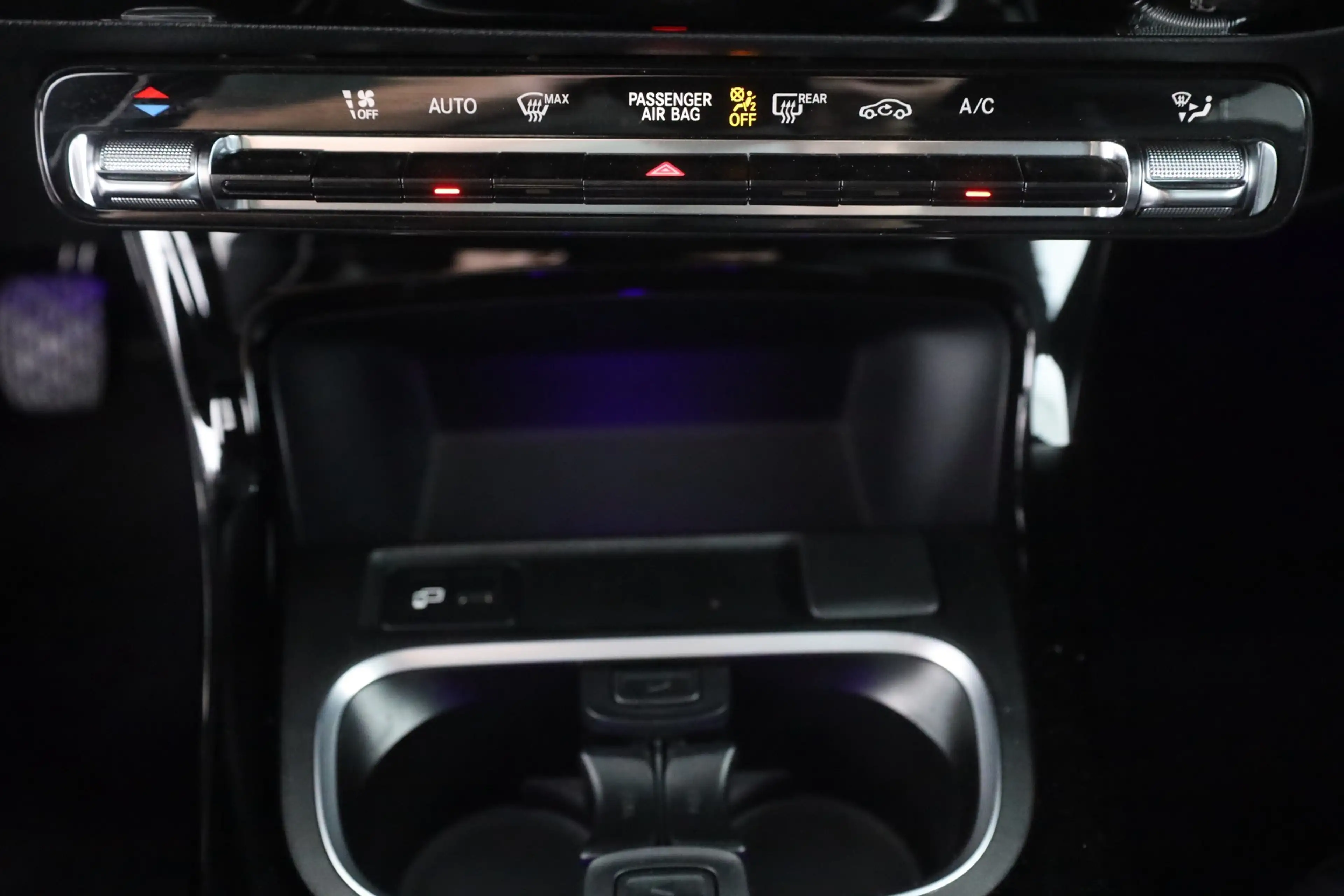 Mercedes-Benz CLA 200 SB Progressive LED Navi Sitzheizung — photo 12