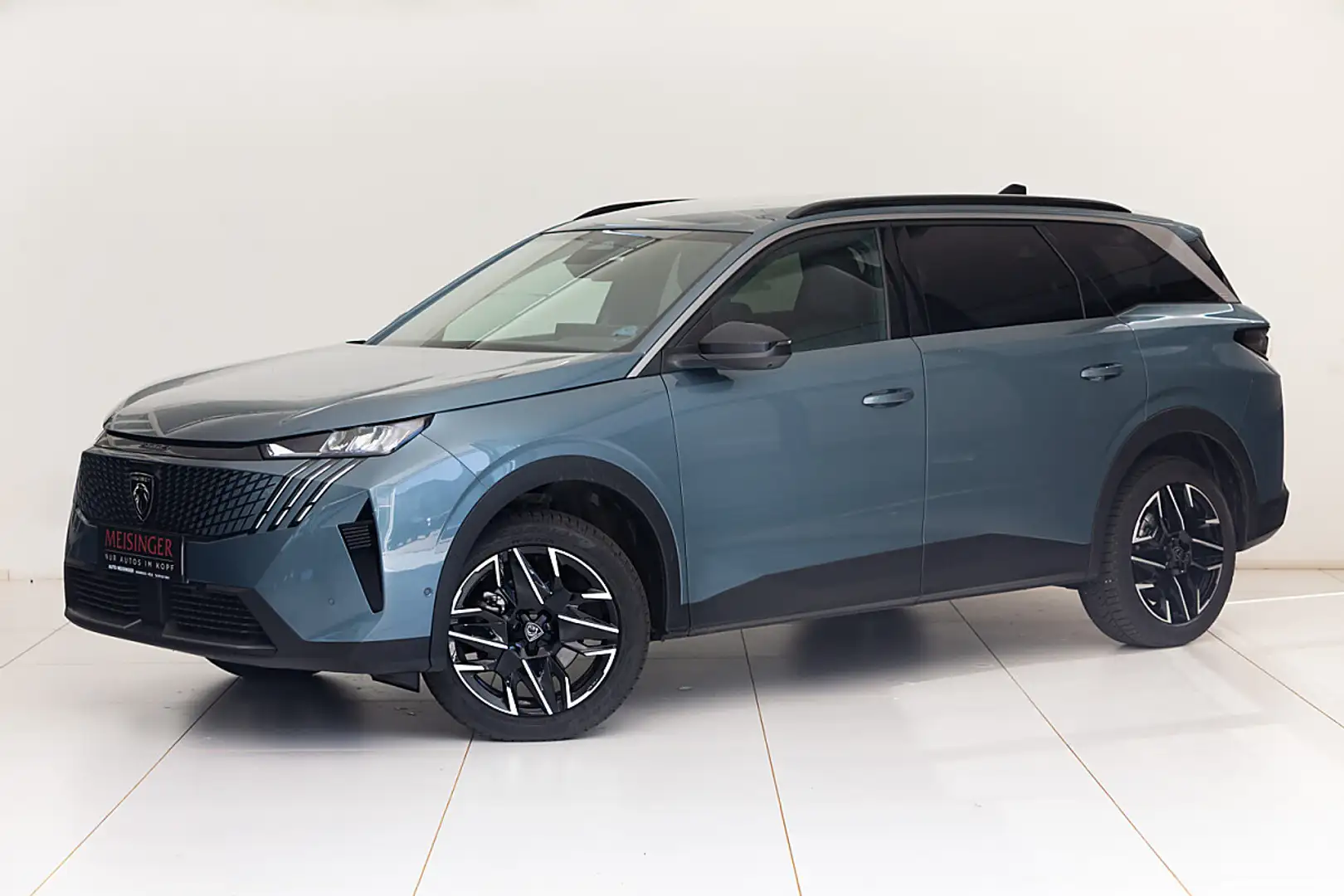 Peugeot 5008 1.2 Hybrid 145 Allure Blau - 1