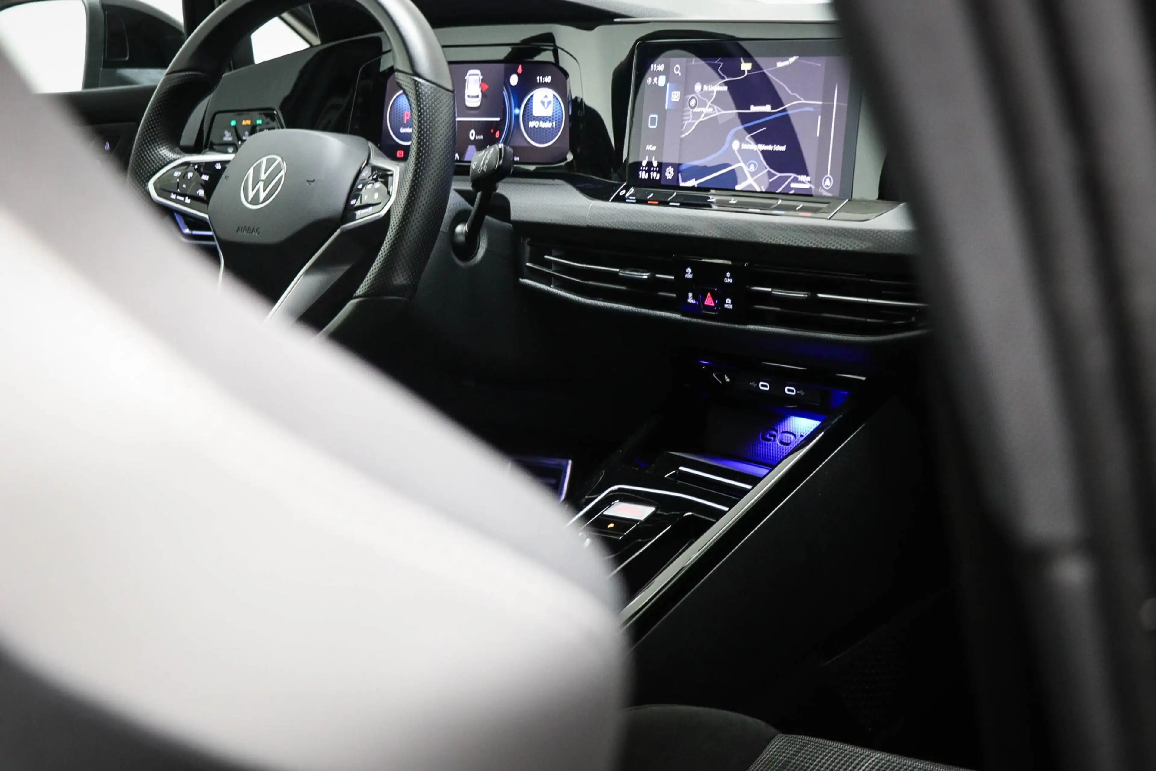 Volkswagen Golf GTD 2.0 TDI | IQ LIGHT | STUURVERWARMING | DAB | DRAAD — photo 13