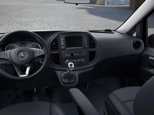 Mercedes-Benz Vito view 7