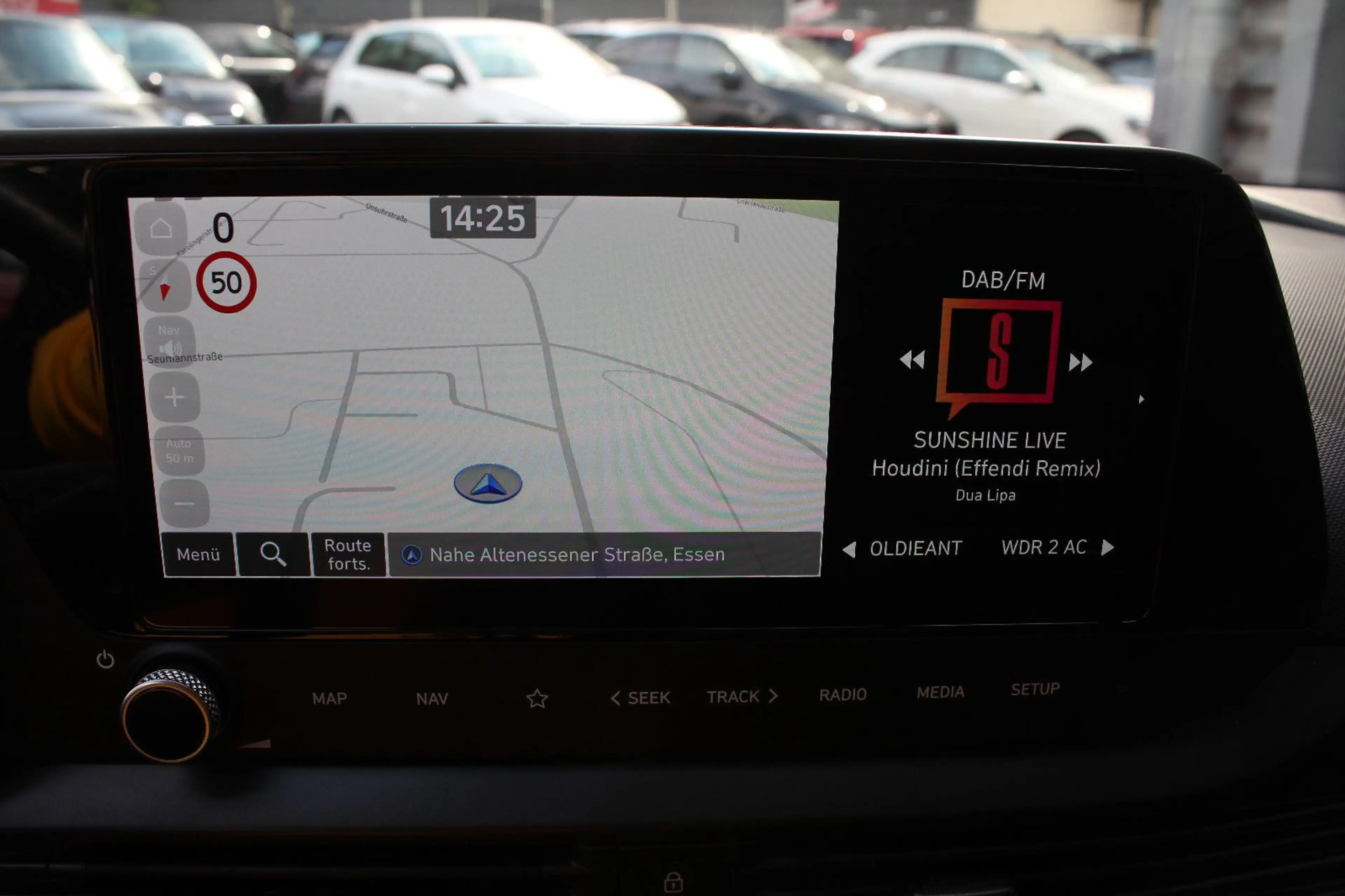Hyundai BAYON Prime 2WD AUTOMATIK KLIMA NAVI ALU — photo 11