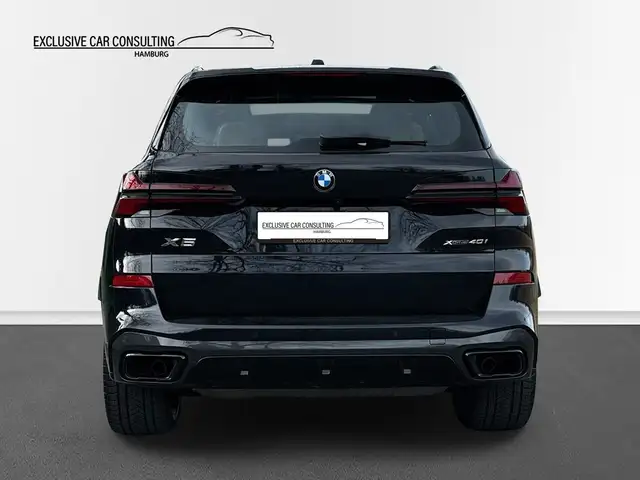 BMW X5 view 5