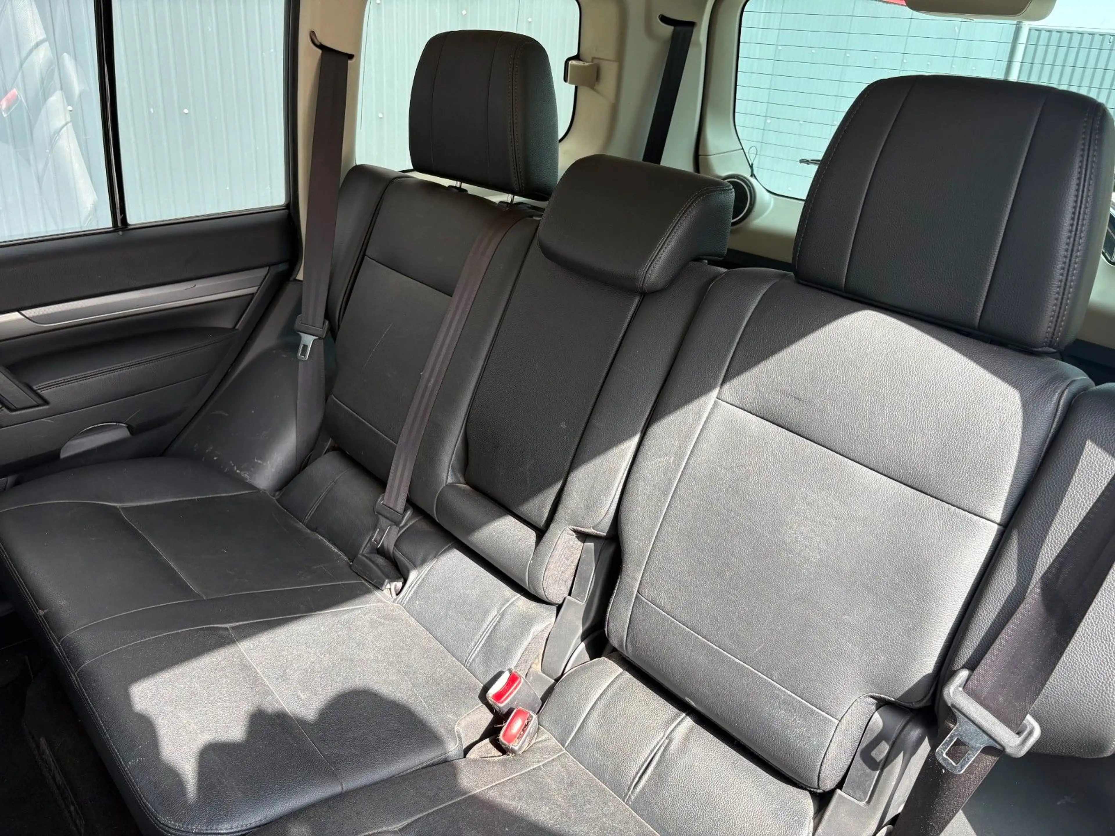 Mitsubishi Pajero 3.2 DI-D SUV-Star *AHK*SH*FSW* — photo 8
