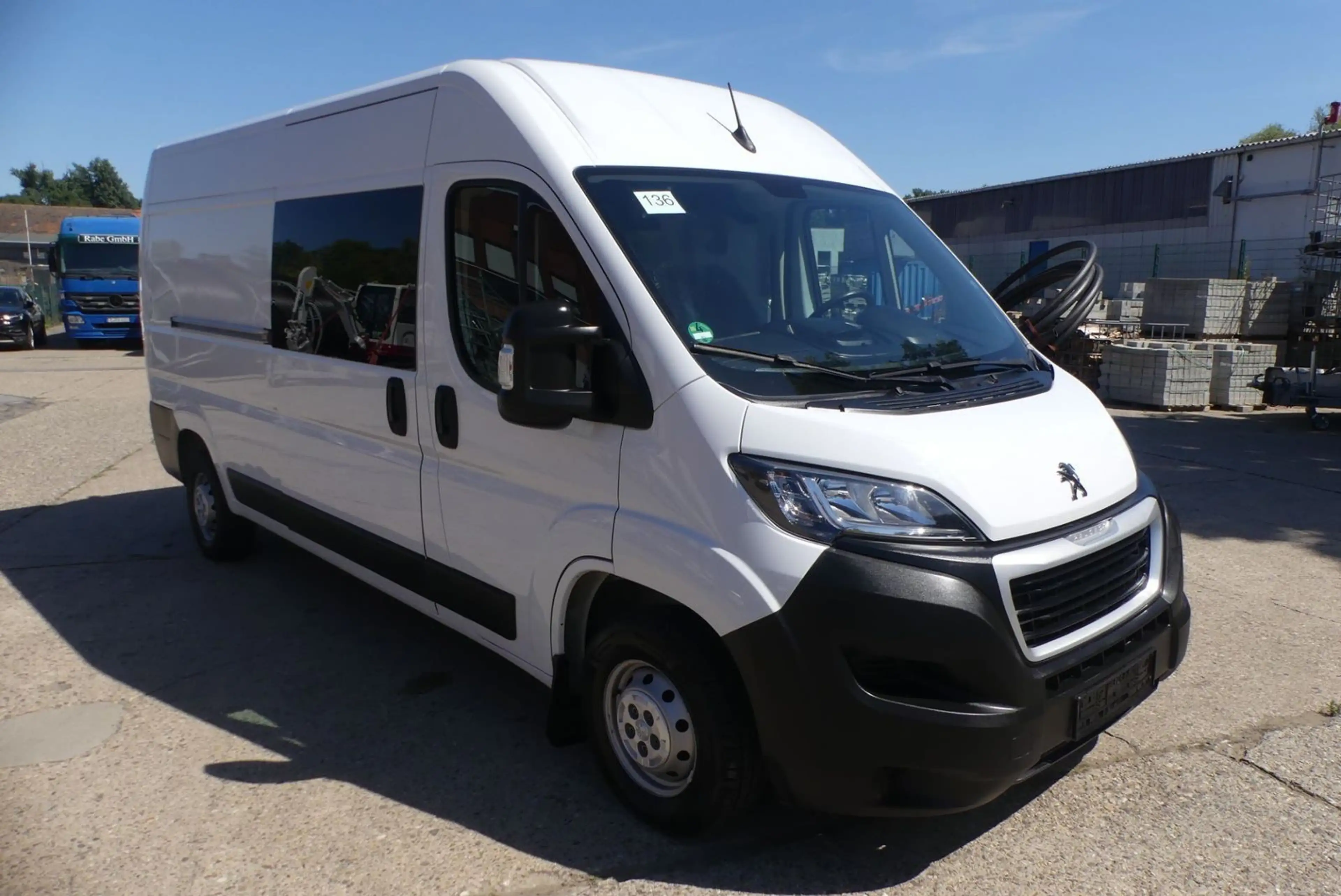 Peugeot Boxer 2.2 Maxi L3 Mixto*7Sitz*Temp*Klim*Kam*Navi — photo 3