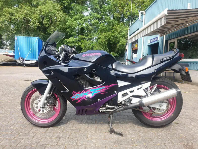 Suzuki GSX 600
