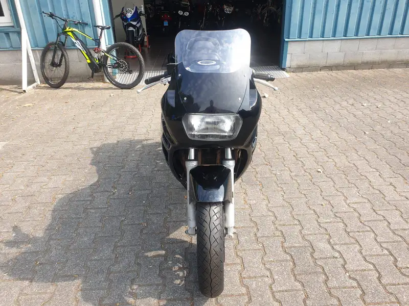Suzuki GSX 600 - foto 3