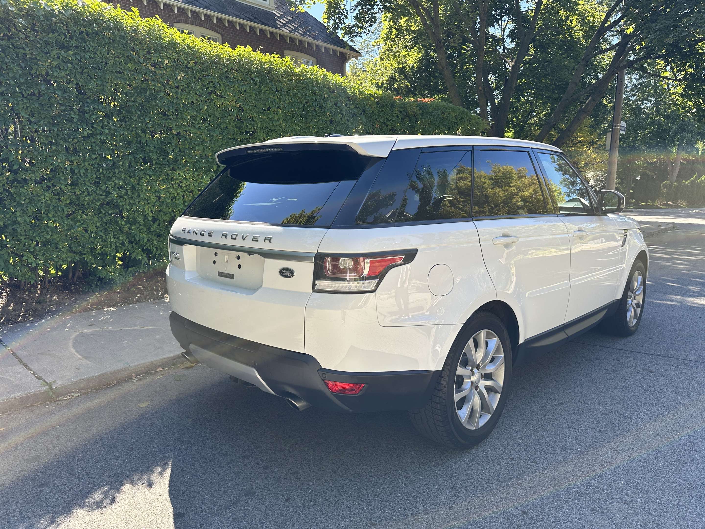 2014 Land Rover Range Rover Sport 4WD 4dr HSE thumb 8