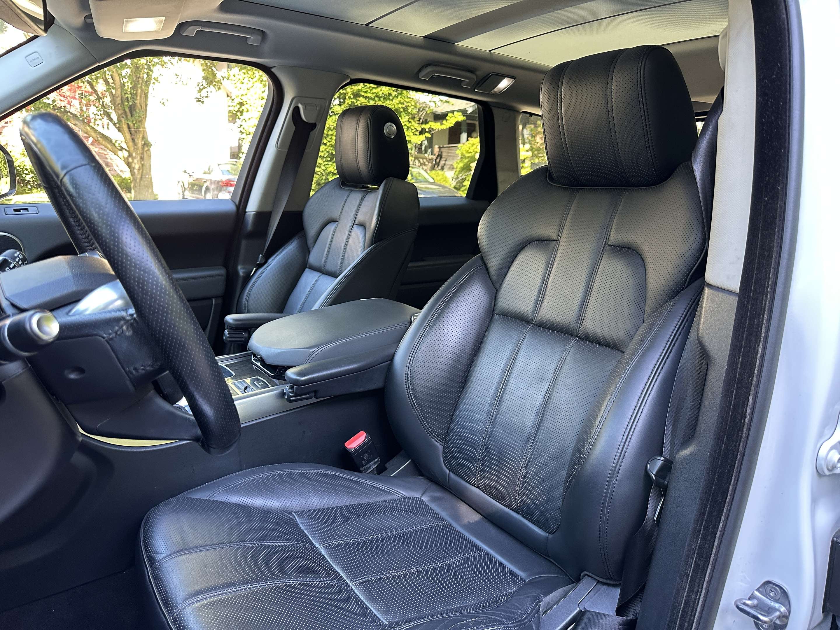 2014 Land Rover Range Rover Sport 4WD 4dr HSE thumb 16
