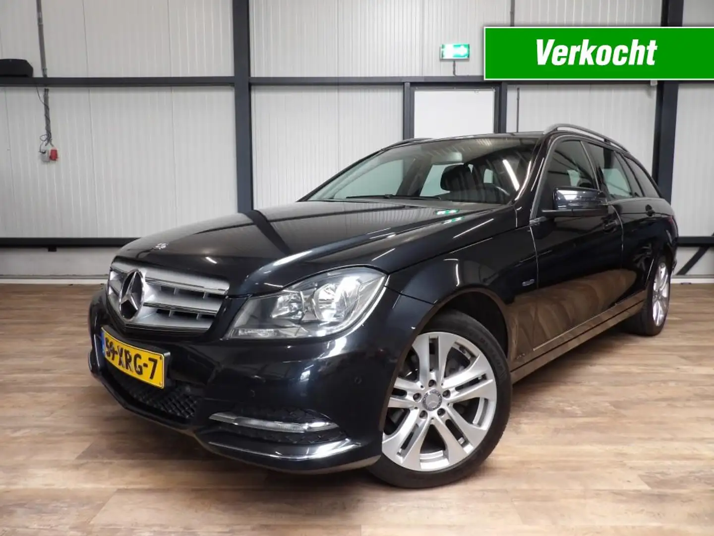 Mercedes-Benz C180 avantgarde - automaat  - ecc - navigatie - in Сірий - 1