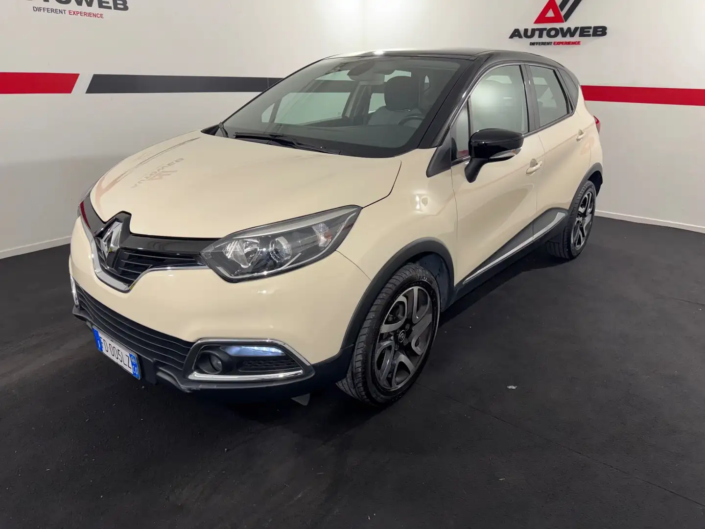 Renault Captur Captur TCe 12V 90 CV Start&Stop Energy Intens Beige - 1