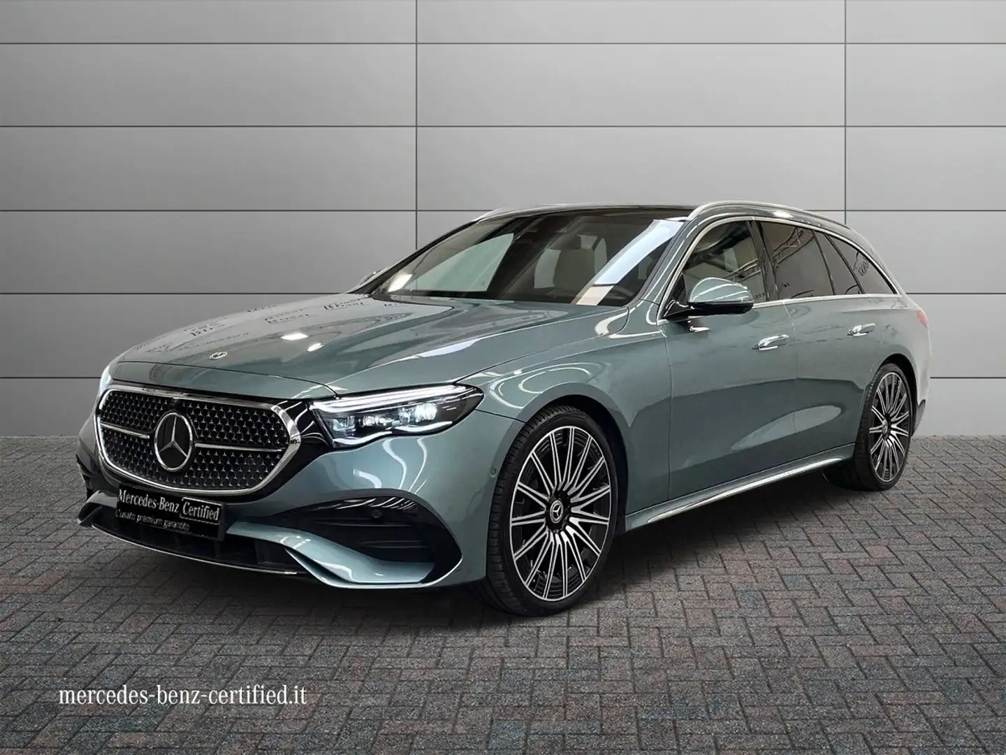 Mercedes-Benz E 220 E SW 220 d AMG Line Premium Plus auto Зелёный - 1