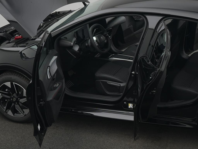 Renault Clio VI Techno TCe 115 EDC — photo 14