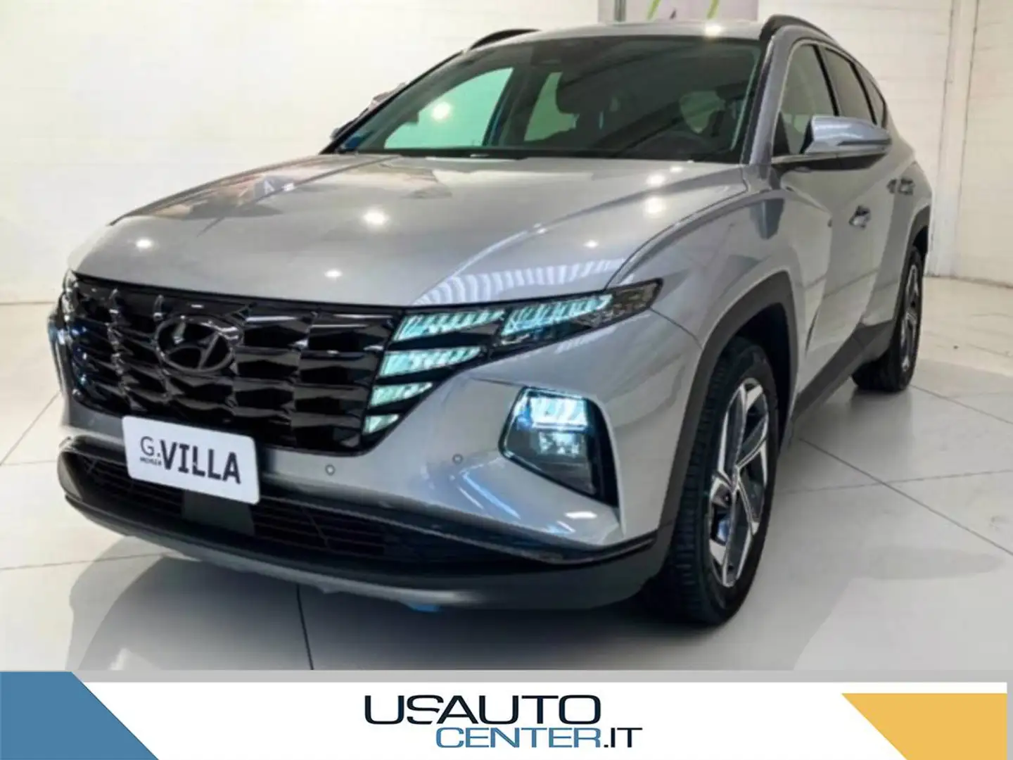 Hyundai TUCSON PE 1.6CRDI DCT 136 48V BUSINESS Zilver - 1