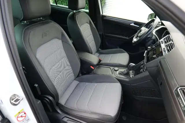 Volkswagen Tiguan view 11