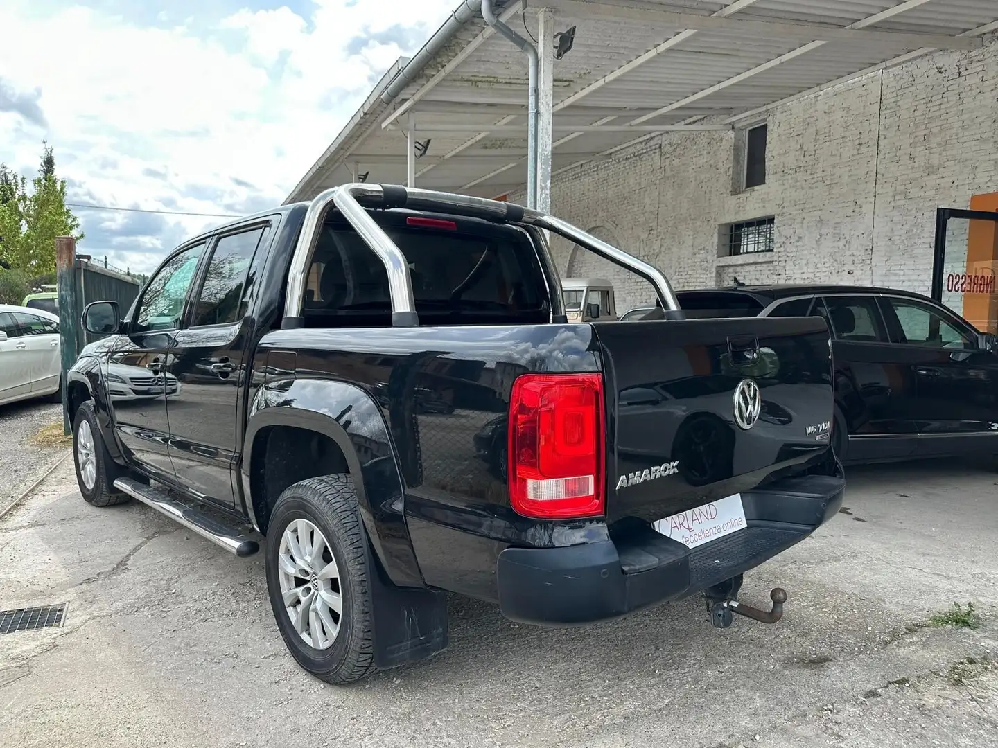 Volkswagen Amarok 3.0 V6 TDI 4MOTION BMT permanente aut. DC Comfortl Nero - 2