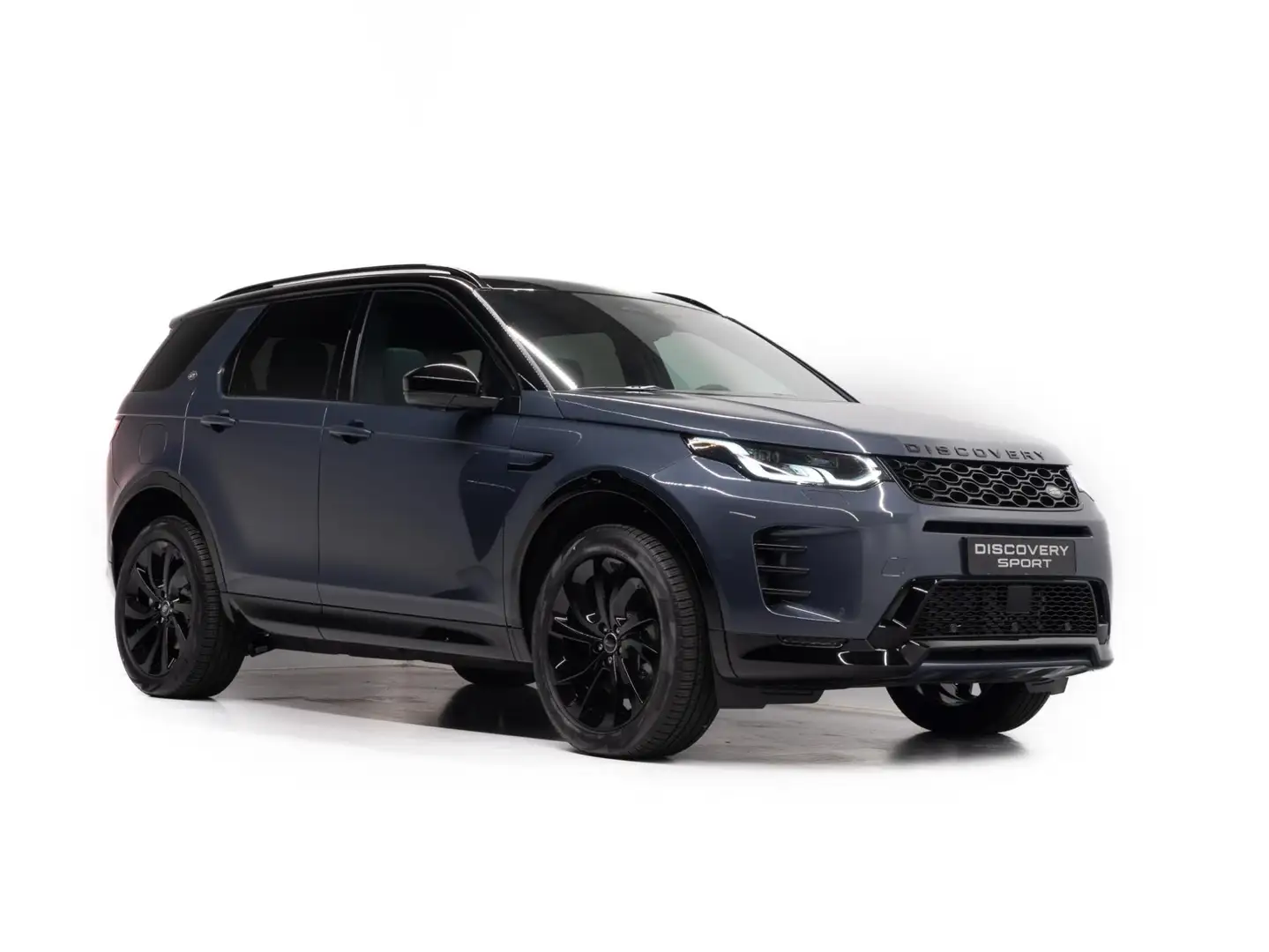 Land Rover Discovery Sport 1.5 P300e PHEV Dynamic SE Blauw - 2