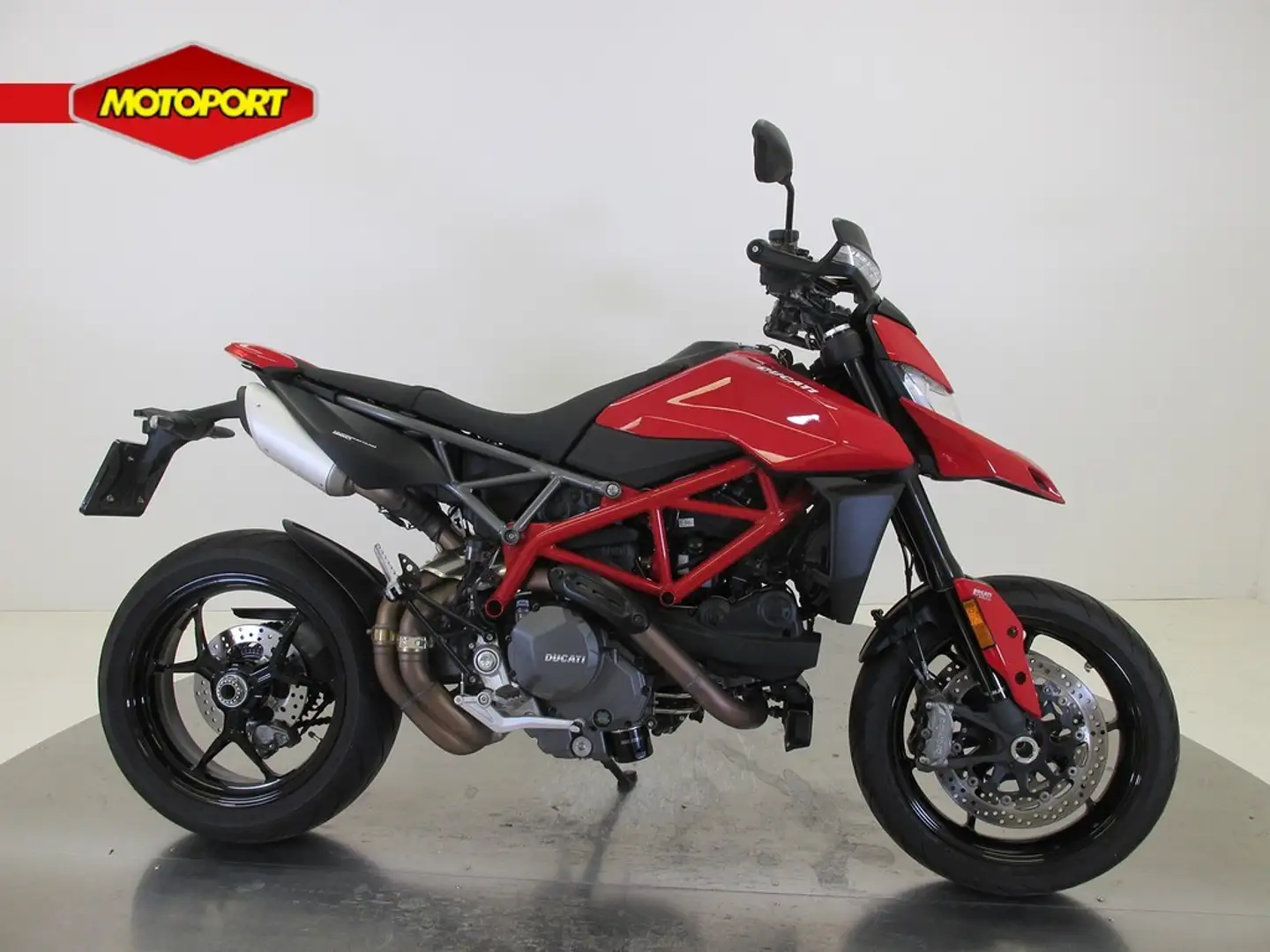 Ducati Hypermotard 950 Rood - 1