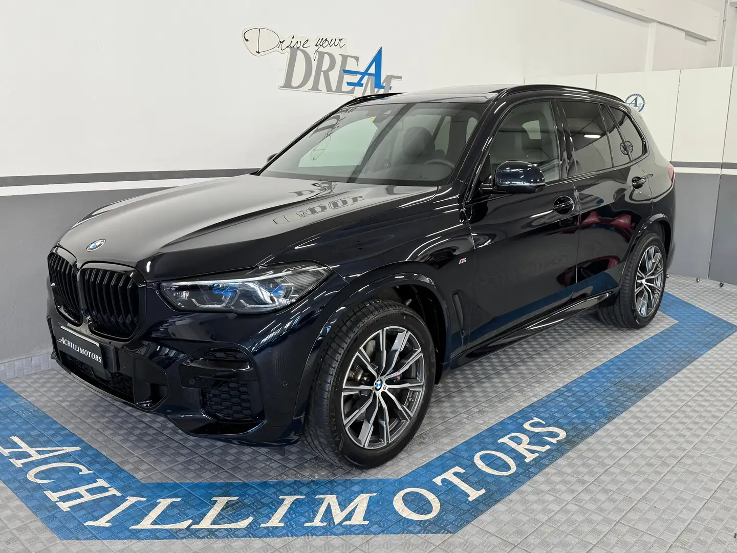 BMW X5 xdrive30d mhev 48V Msport auto 286cv Hybrid full crna - 2