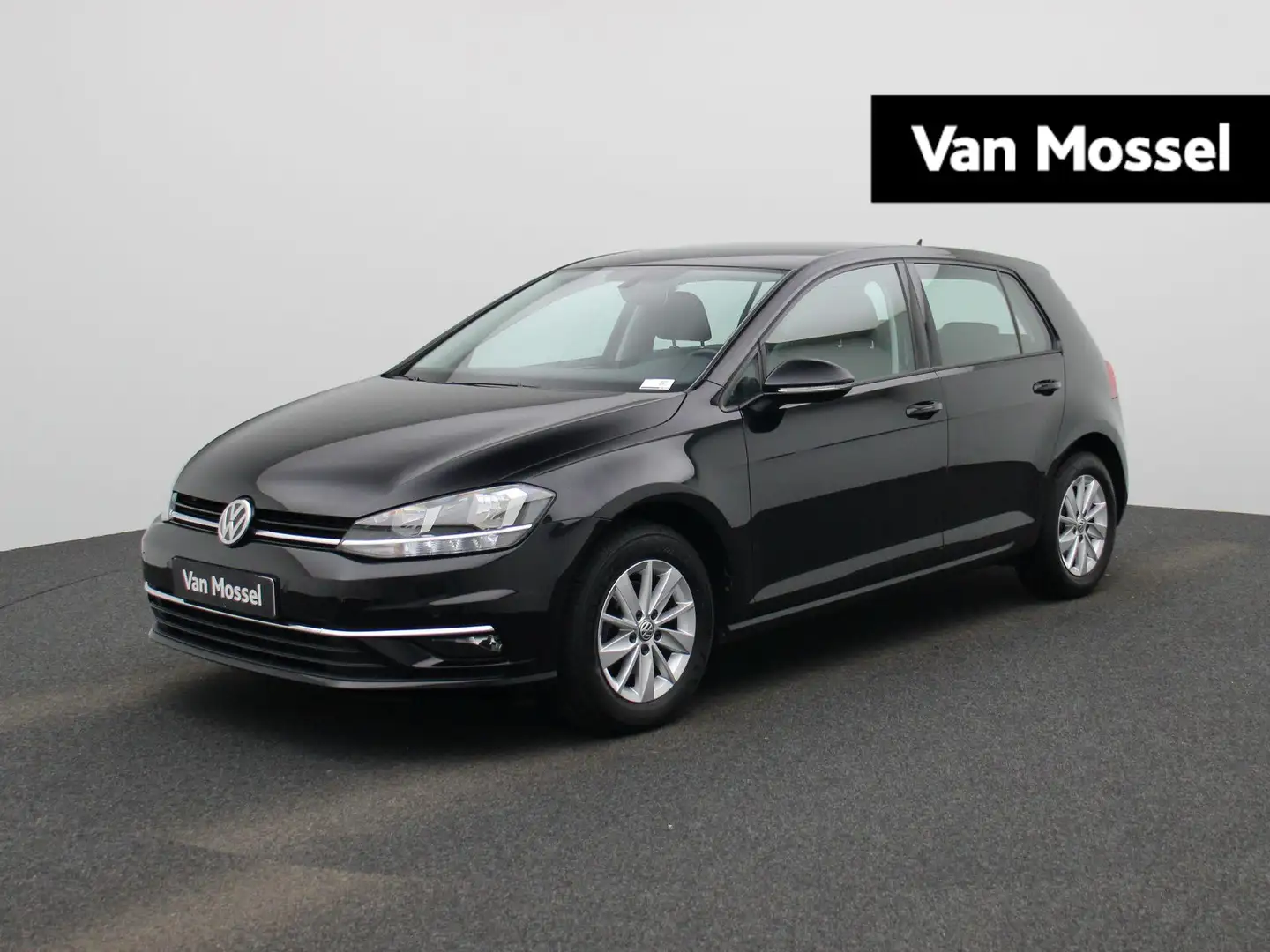 Volkswagen Golf VII 1.0 TSi 85kW Comfortline Zwart - 1