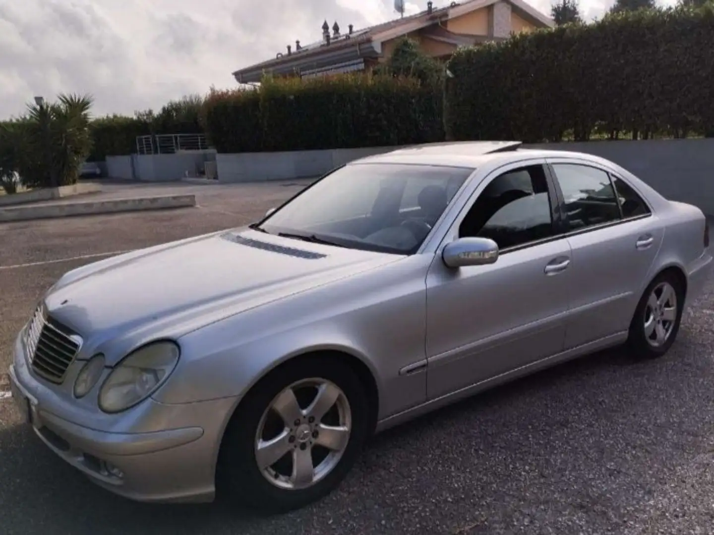 Mercedes-Benz E 220 cdi Classic - 1