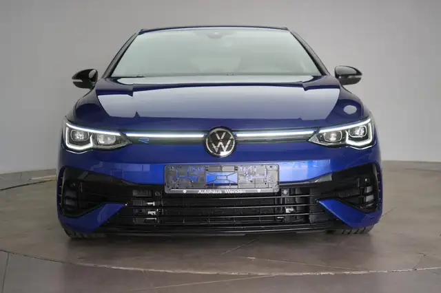 Volkswagen Golf view 2
