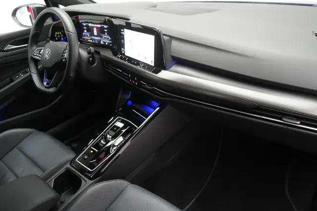 Volkswagen Golf view 7